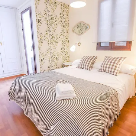 tuGuest Realejo Apartment-2